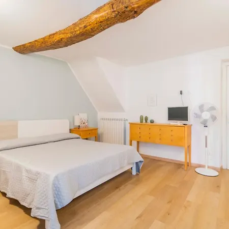 106 - Casa Di Alice, Fronte Vista Mare,20metri Spiaggia * Sestri Levante